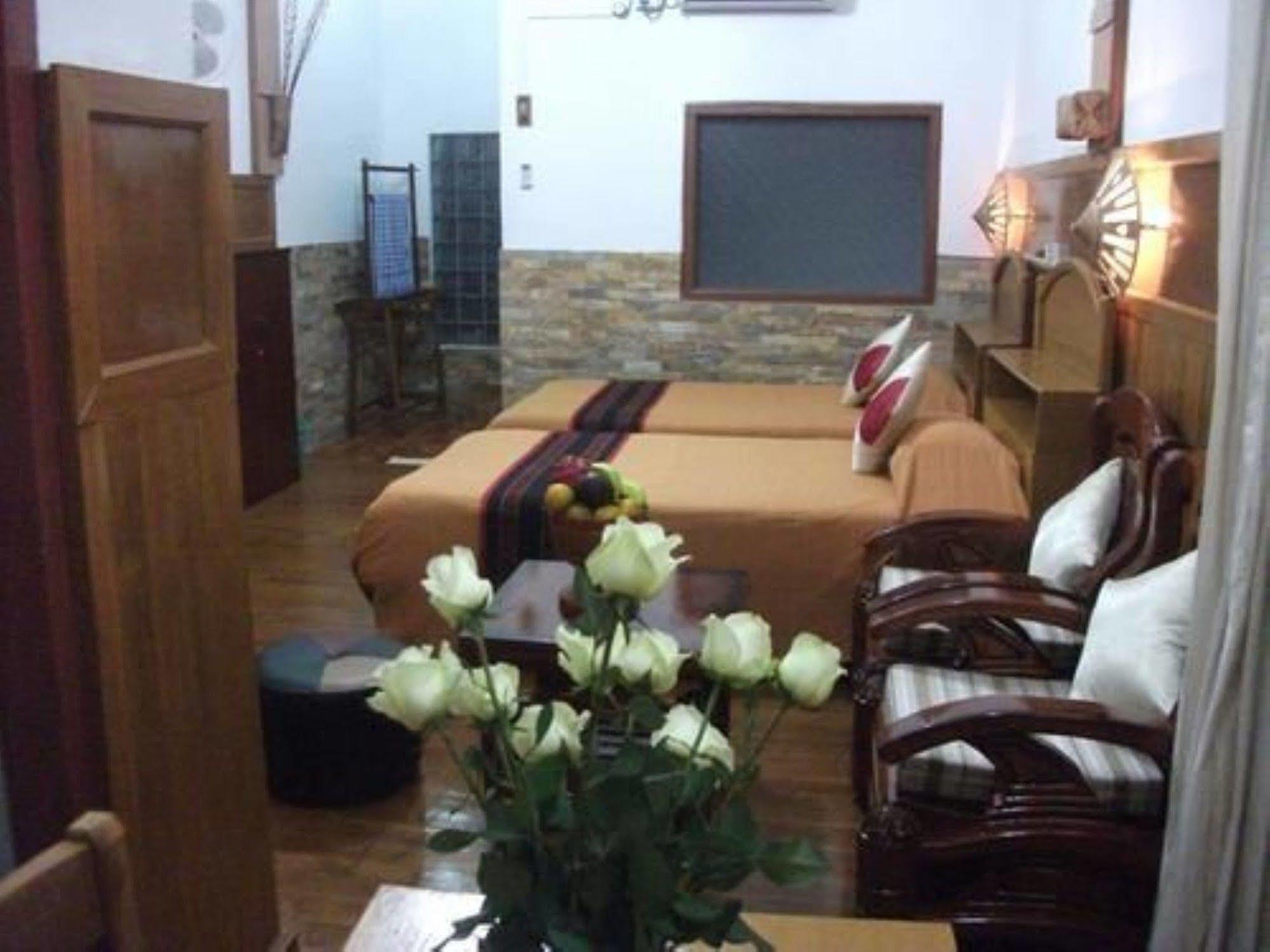 Mingalar Inn Inle Lake Exterior photo